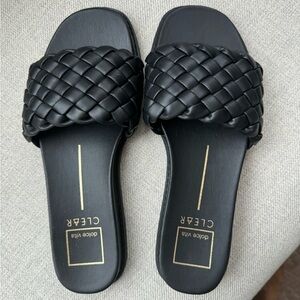 Dolce Vita Gracie black sandals size 7